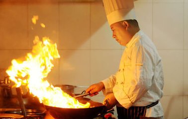 年關(guān)將近，該怎樣抓住氣候的變化讓餐廳火一把?。?！
